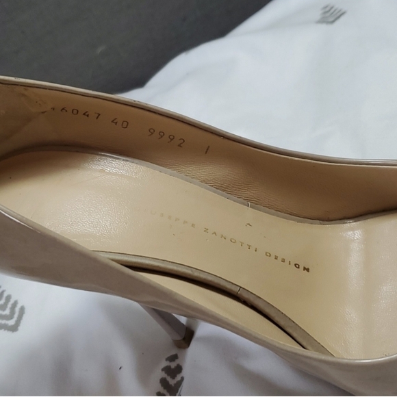 Authentic Giuseppe Zanotti heels - Picture 2 of 10